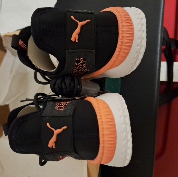 Size 8 - PUMA Tsugi Shell Pink Netfit V2 Sneaker White - Picture 7 of 12